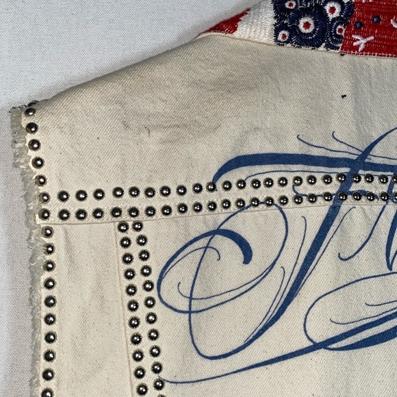 Hilfiger Collection Studded Jean Vest NWT Women 4 Ivory American Flag Embroidery - Picture 15 of 15